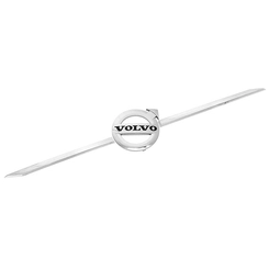 EMBLEMA TRANSVERSAL CROMADO DA GRADE FRONTAL DA CABINE DO VOLVO - EMBL01
