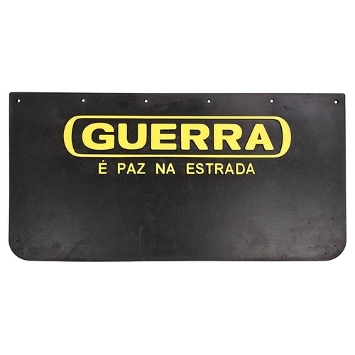 PARA BARRO DAS CARRETAS GUERRA COM 700X350MM E ESCRITA AMARELA SUPERIOR DE BORRACHA SINTÉTICA PADRÃO MONTADORA - PABA55
