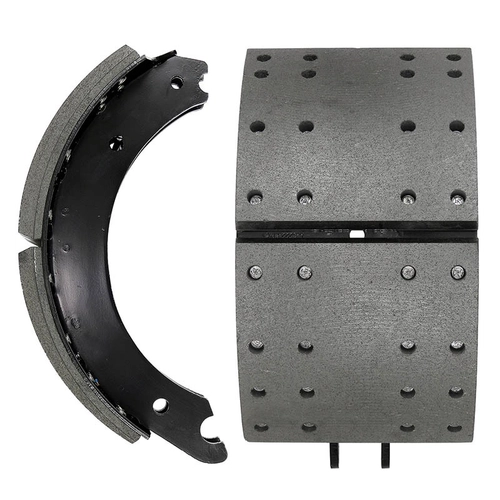 SAPATA DE FREIO TRASEIRA ENLONADA DAS CARRETAS RANDON DE SISTEMA Q PLUS E TERCEIRO EIXO SEM ROLETE DE 16,5X8" - SAPA06F